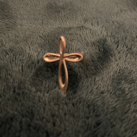 Nambe silver cross ring - Picture 4 of 7